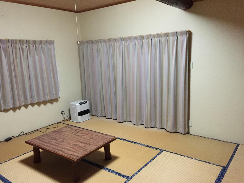 Chalet 別邸しろうま Hakuba Exterior photo